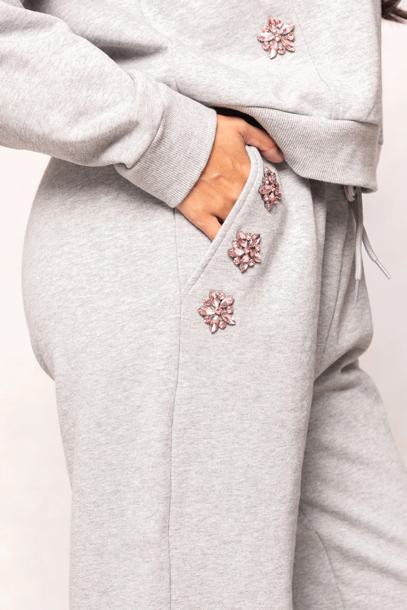 Skylar Sweatpants in Heather Gray - Image 4